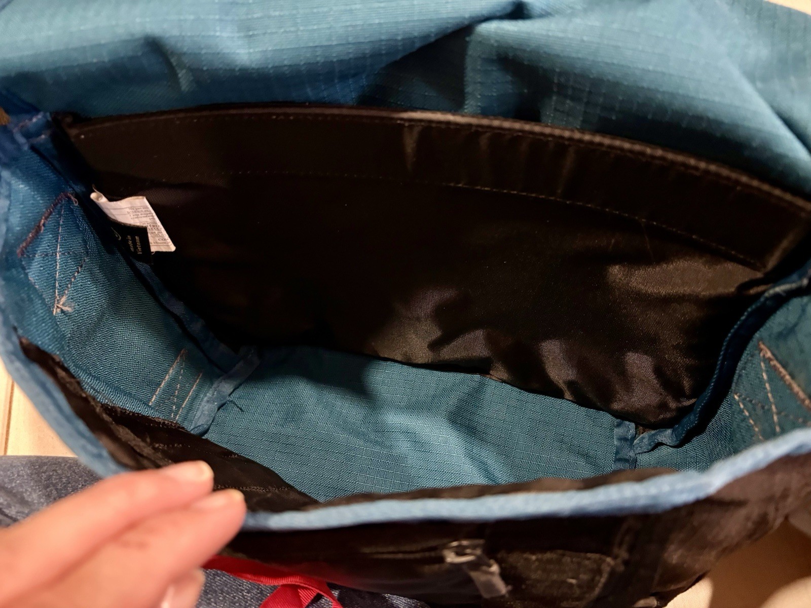 Timbuk2 Messenger Travel Shoulder Crossbody Bag Black Teal Piping XS