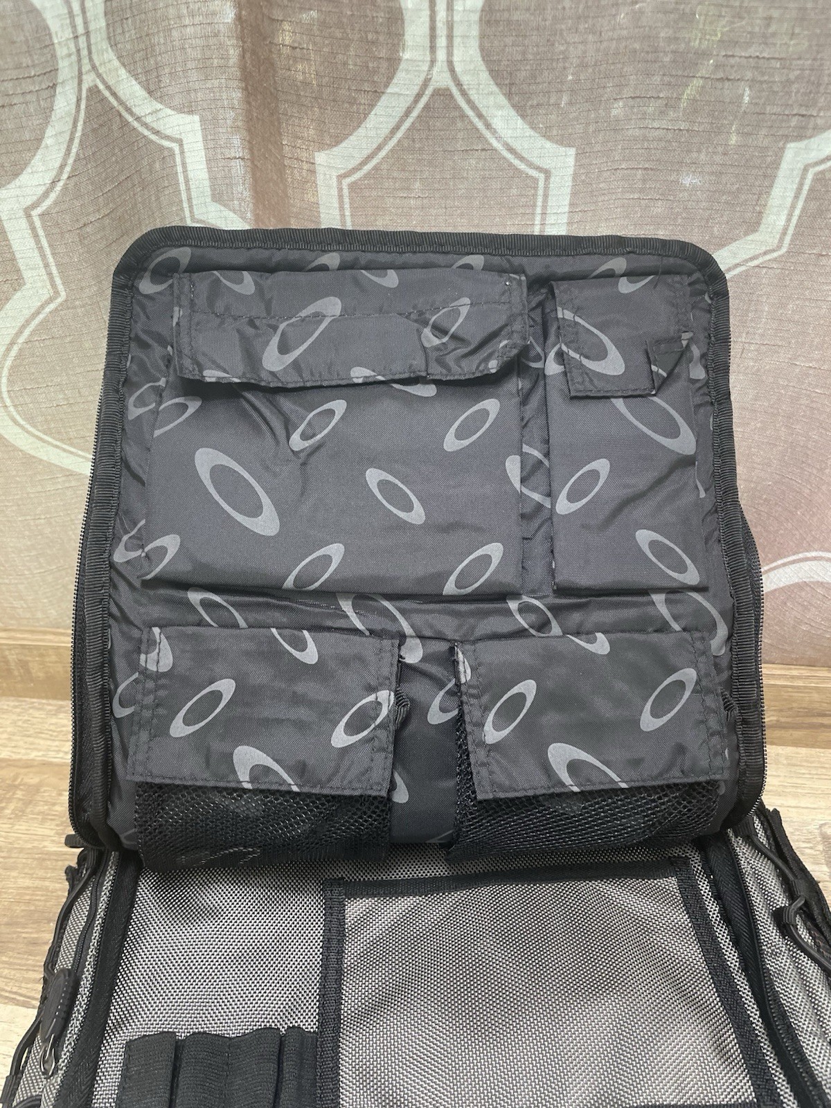 Oakley Tactical Field Gear Vertical Messenger Laptop Bag Shoulder Strap Vintage