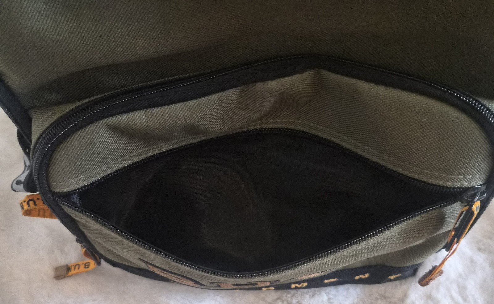 Rare Vintage B.U.M. Equipment Backpack Olive Green School Laptop Travel Bag Y2K