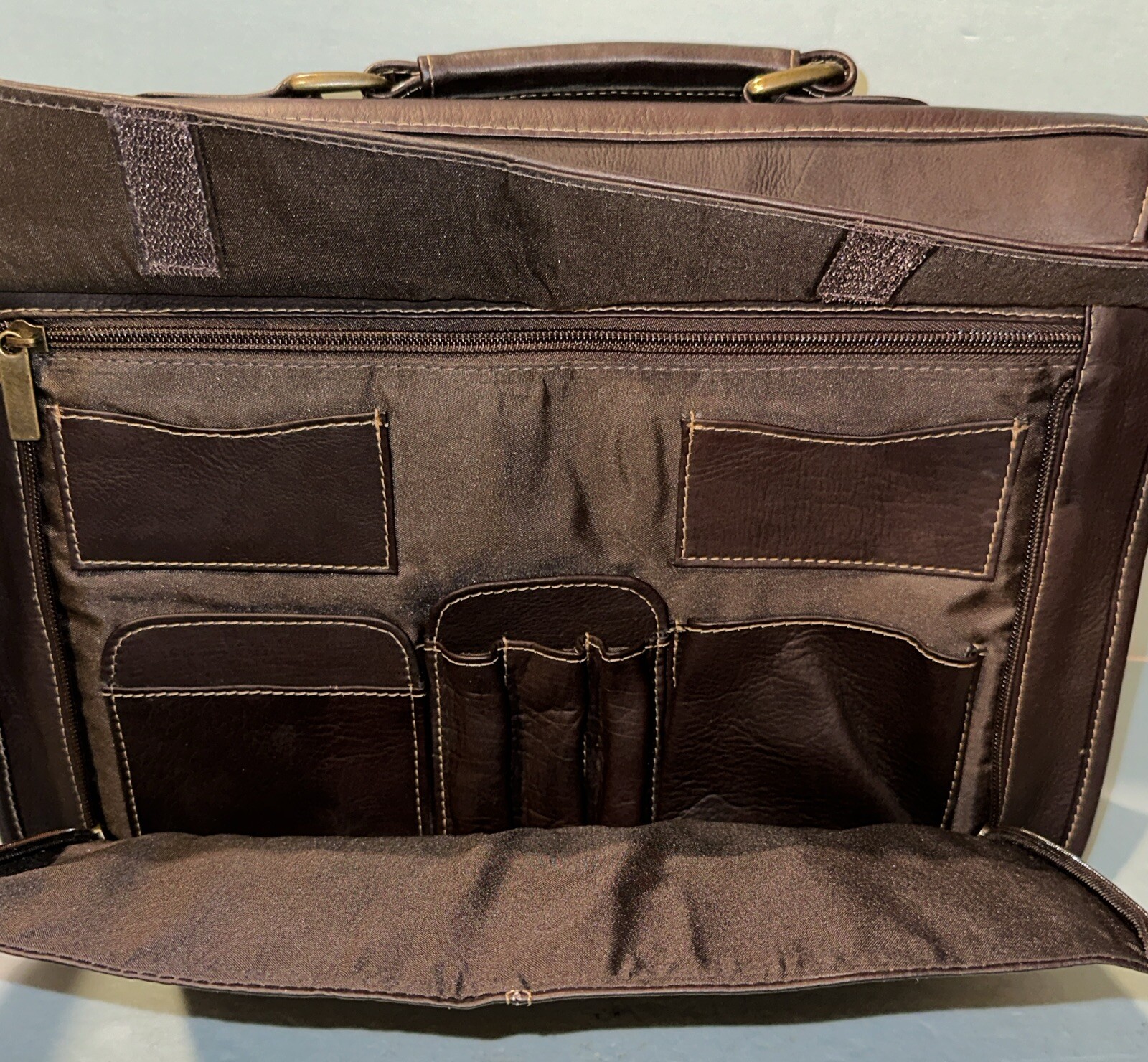 Mosaic Daytrekr Dark Brown Leather Columbia 15.5” Business Laptop Briefcase
