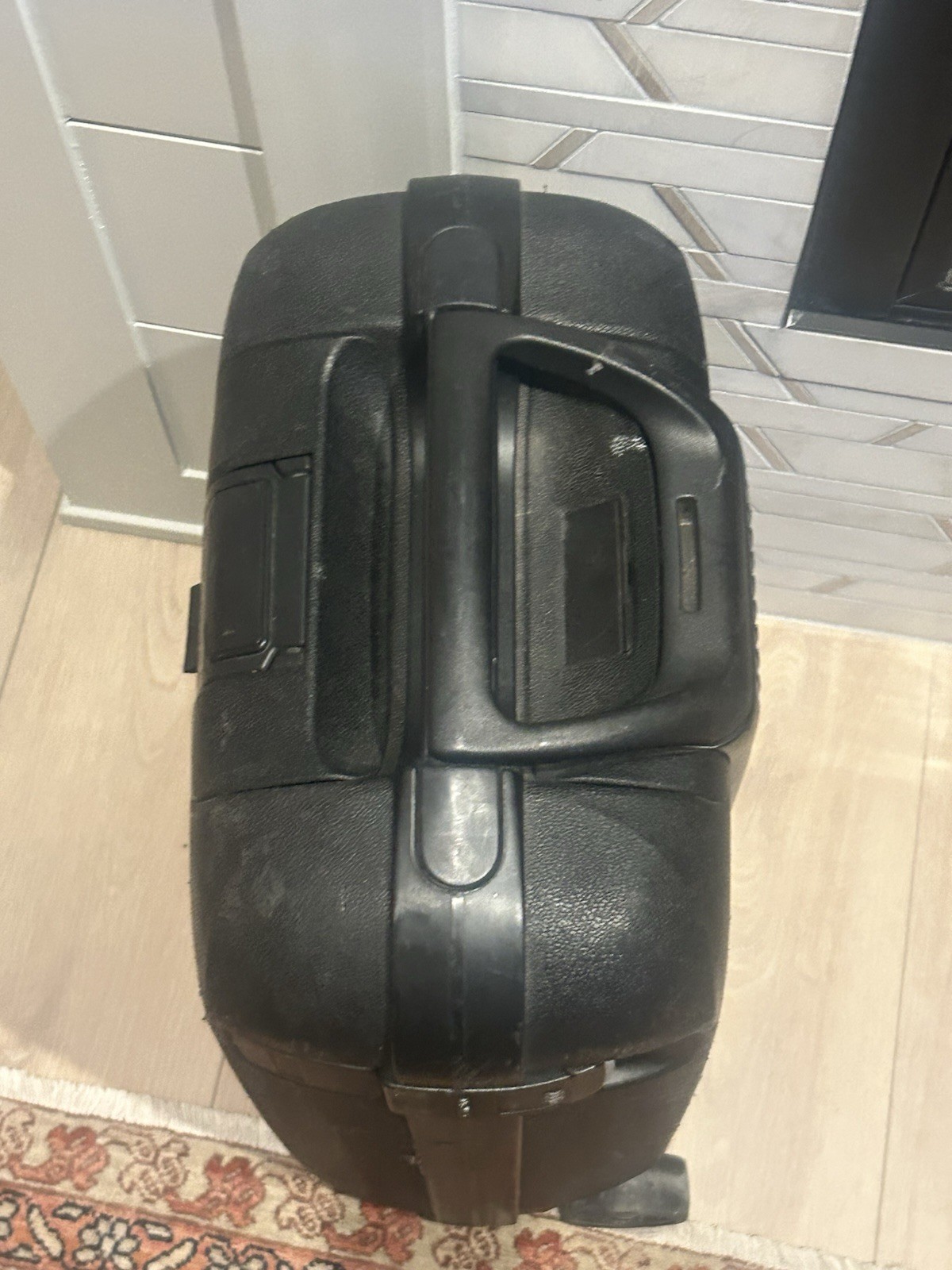 Rare Samsonite Vintage Hard-Shell 22″ Carry-on Luggage Black Lock Combo
