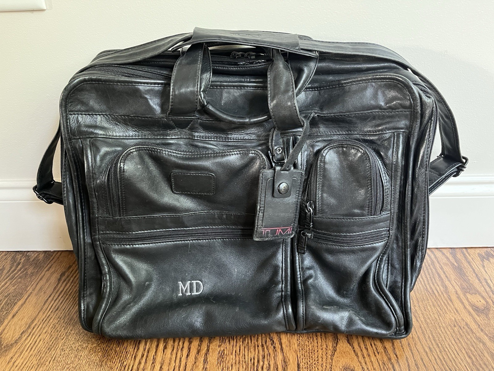 Vtg TUMI Vintage Expandable Leather Organizer Laptop Large Briefcase – Black