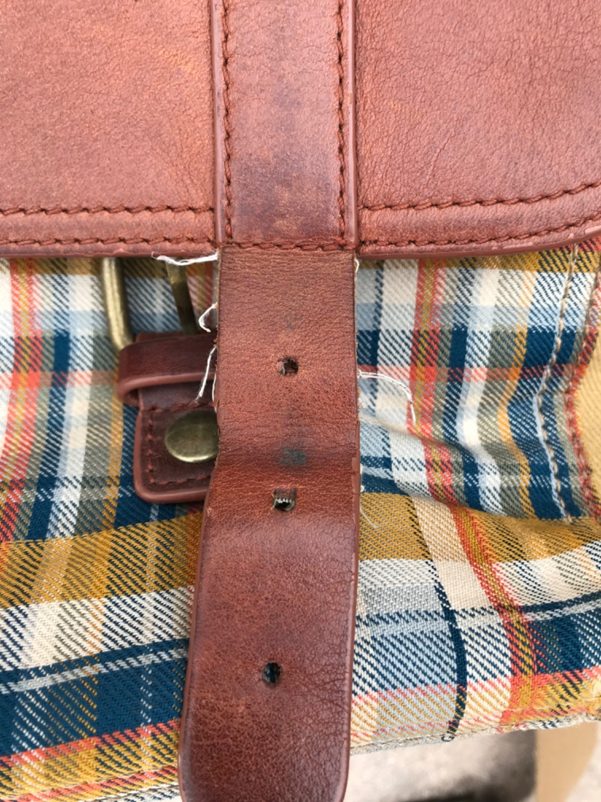 Pendleton men’s Modern Messenger Bag aprox 10″x16″ Retro Style 5″ Depth Soiled