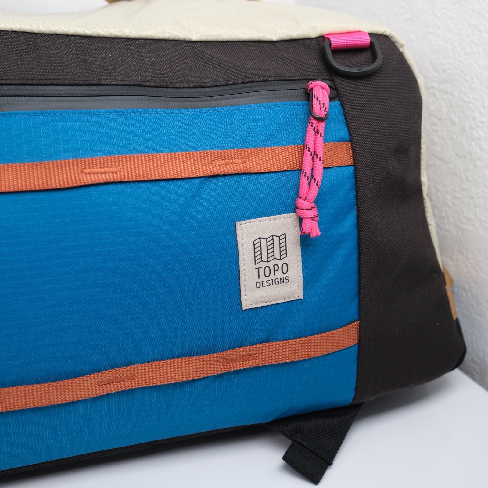 Topo Designs Mountain Duffel 40L Backpack Bag Blue Cream Black 3-Way Travel