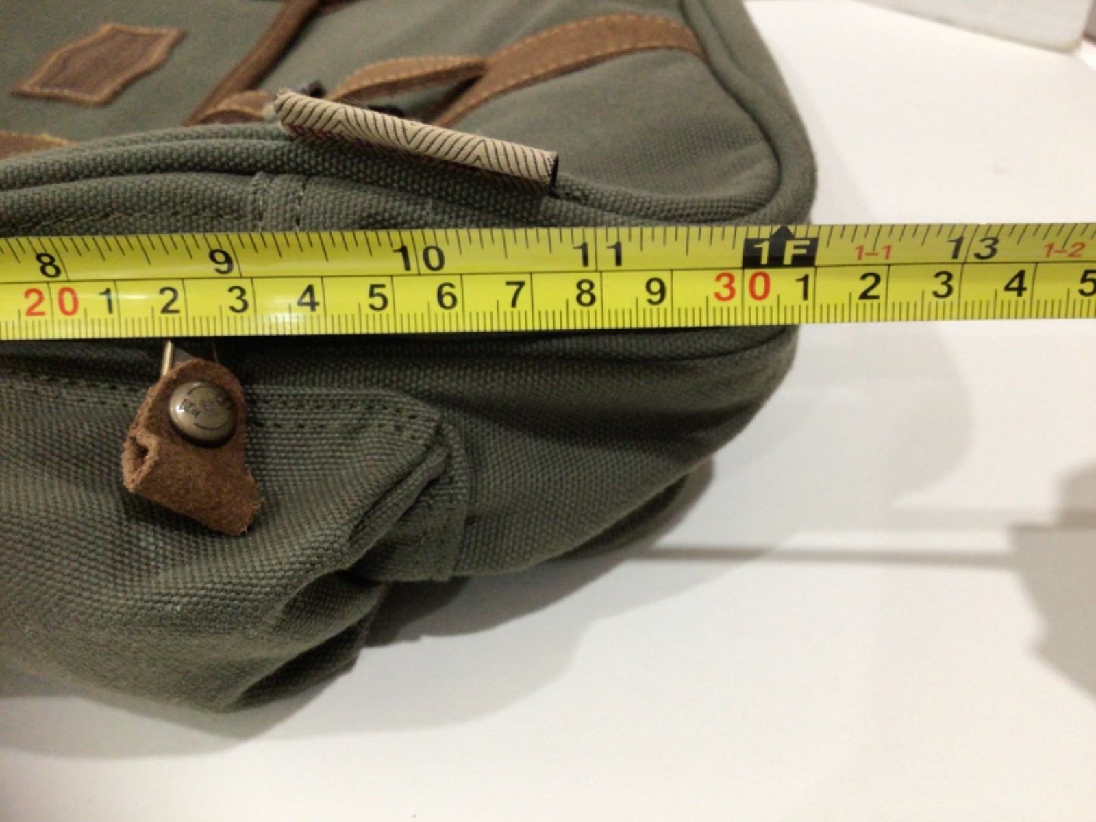 Field & Stream Vintage Gear Messenger Laptop Bag Briefcase Canvas Olive