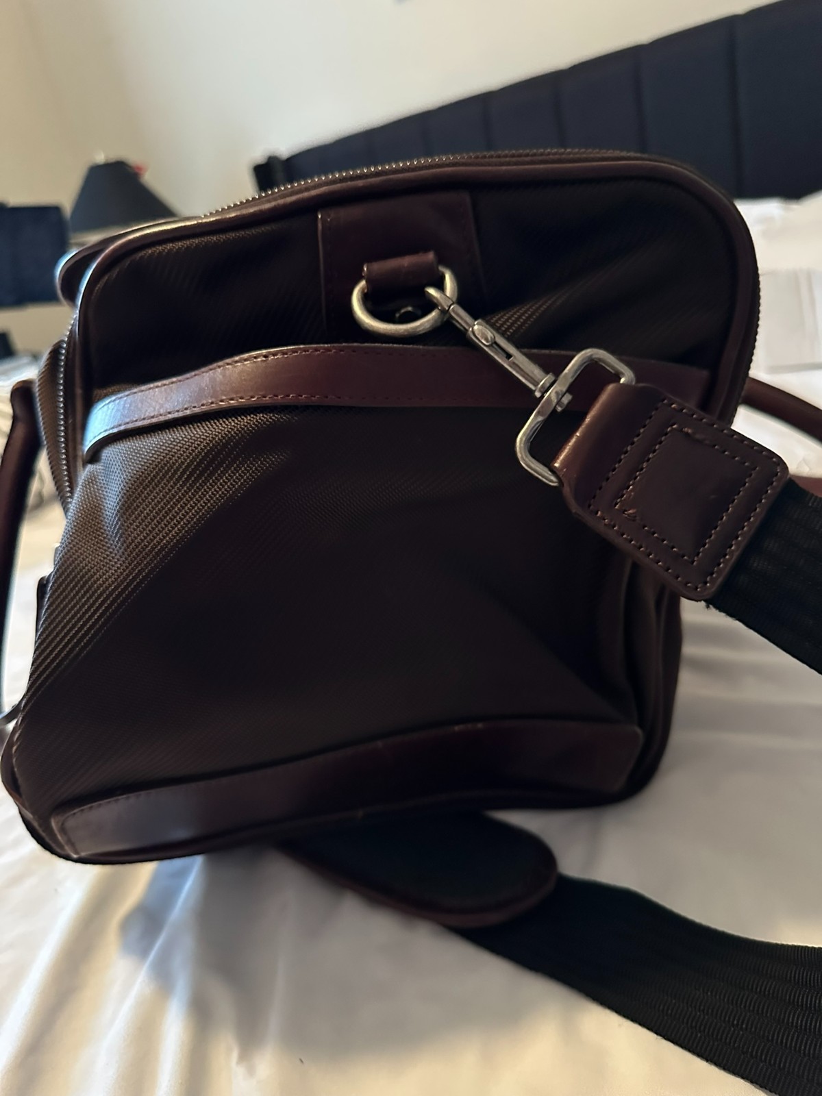 Filson Passage Expedition Small Duffle 73002 Brown Nylon Leather Travel Bag