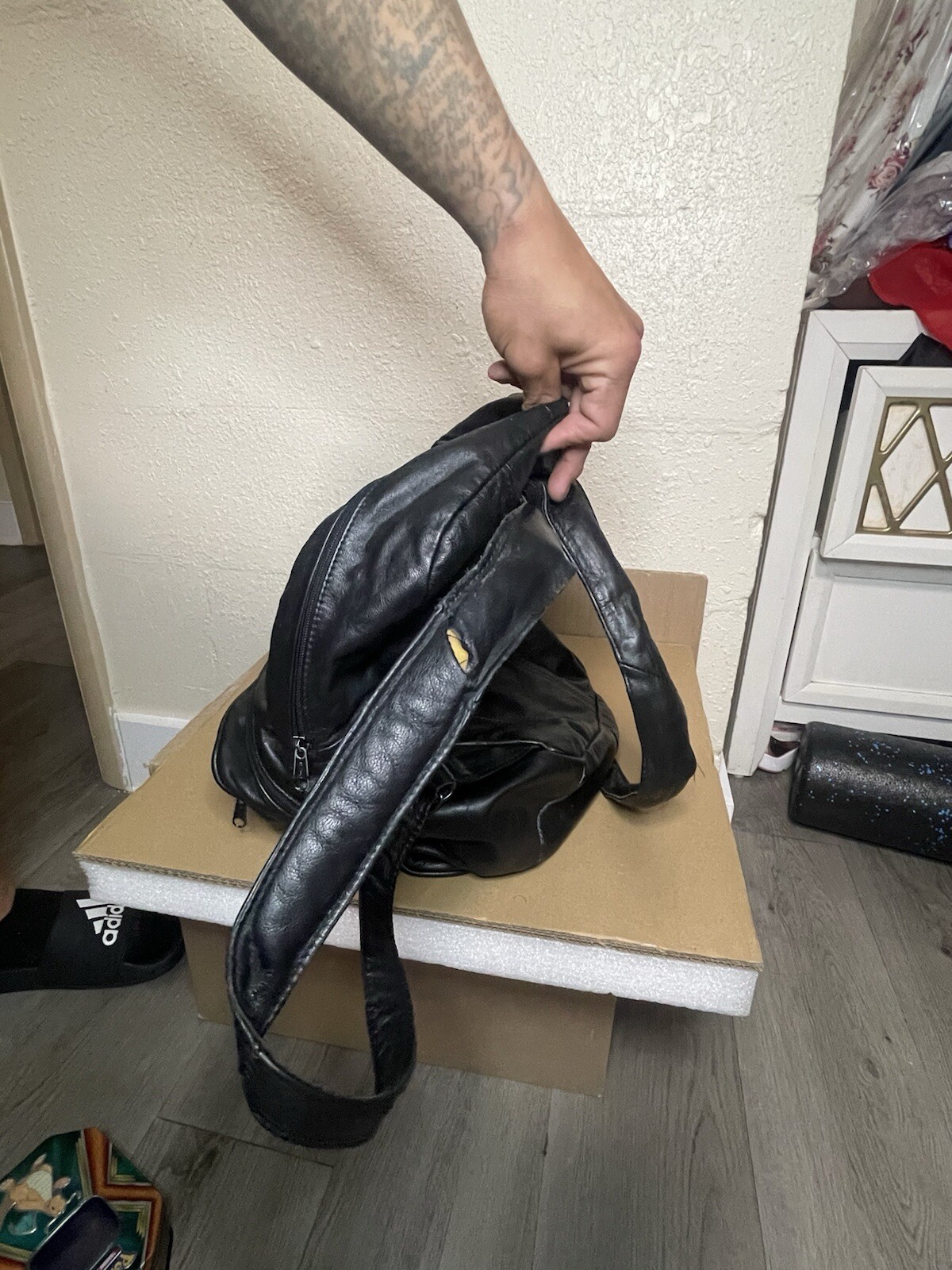 Large MEXICO HANDMADE BLACK GENUINE LEATHER ZIP AROUND SHOULDER BAG BACKPACK