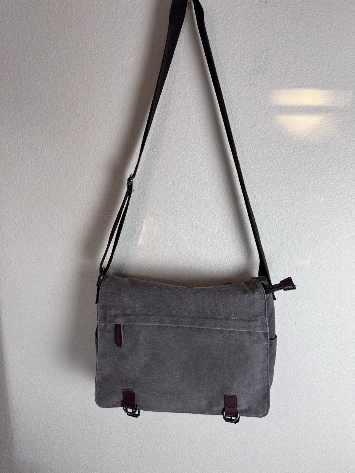 Vintage Sturdy Brown Heavy Canvas & Leather Messenger Bag-No Brand