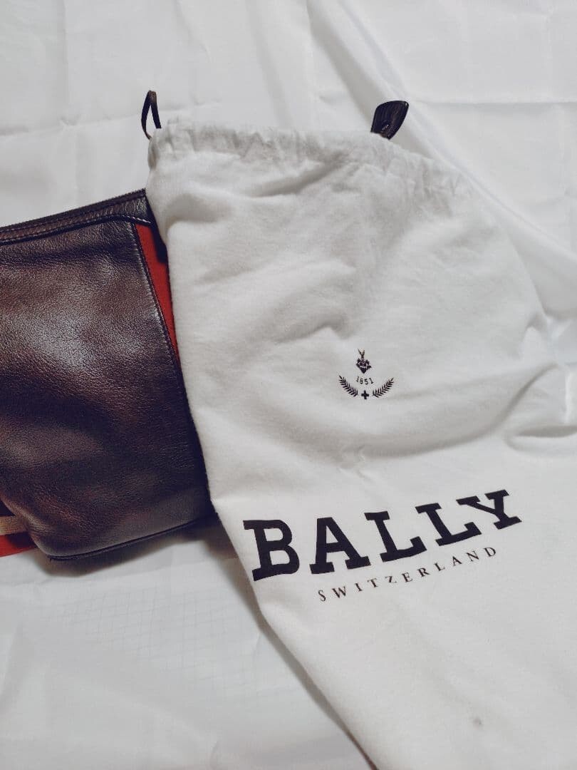 BALLY Brown Leather Shoulder Bag Red White Striped Strap Men