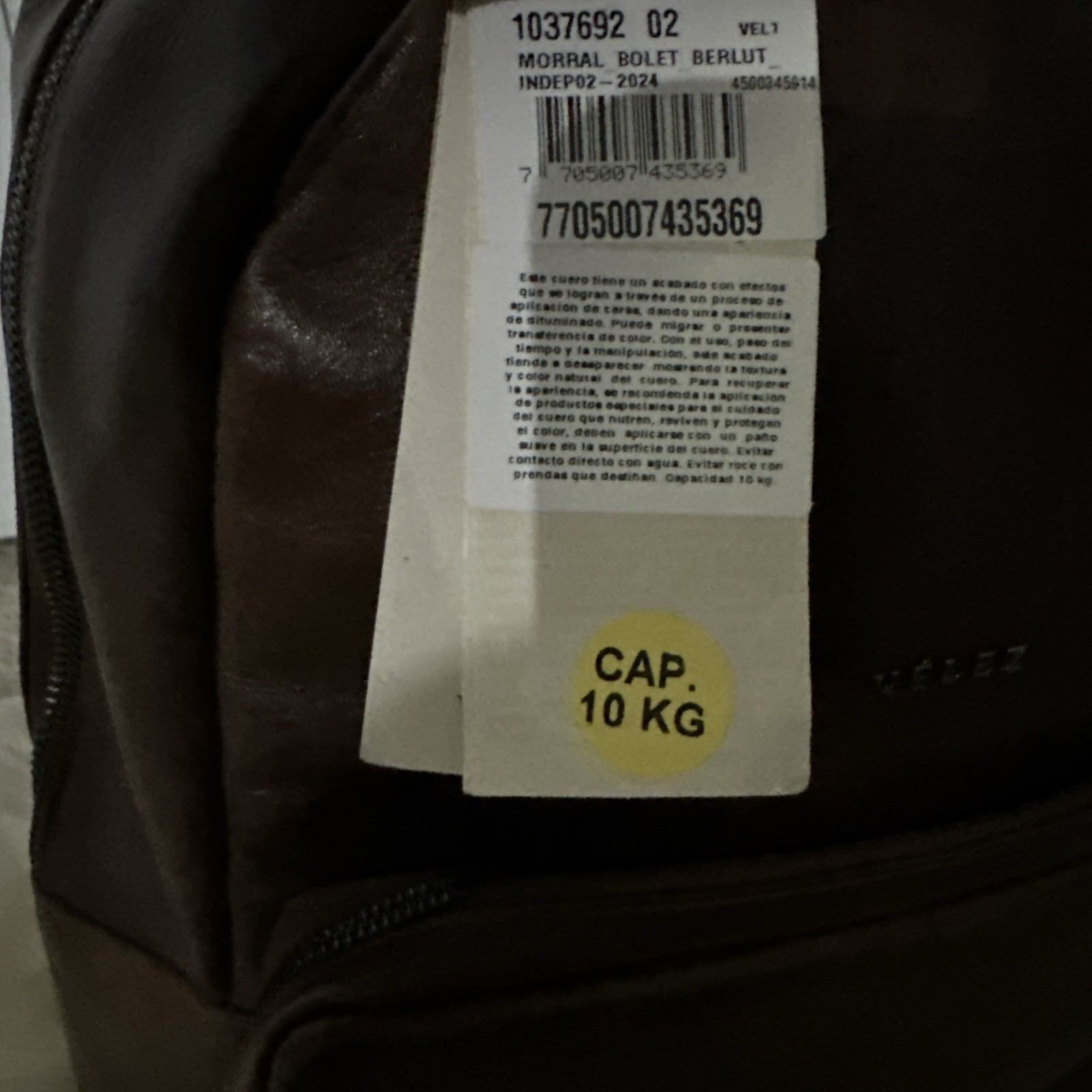 Vélez Genuine Leather men backpack made in Colombia
