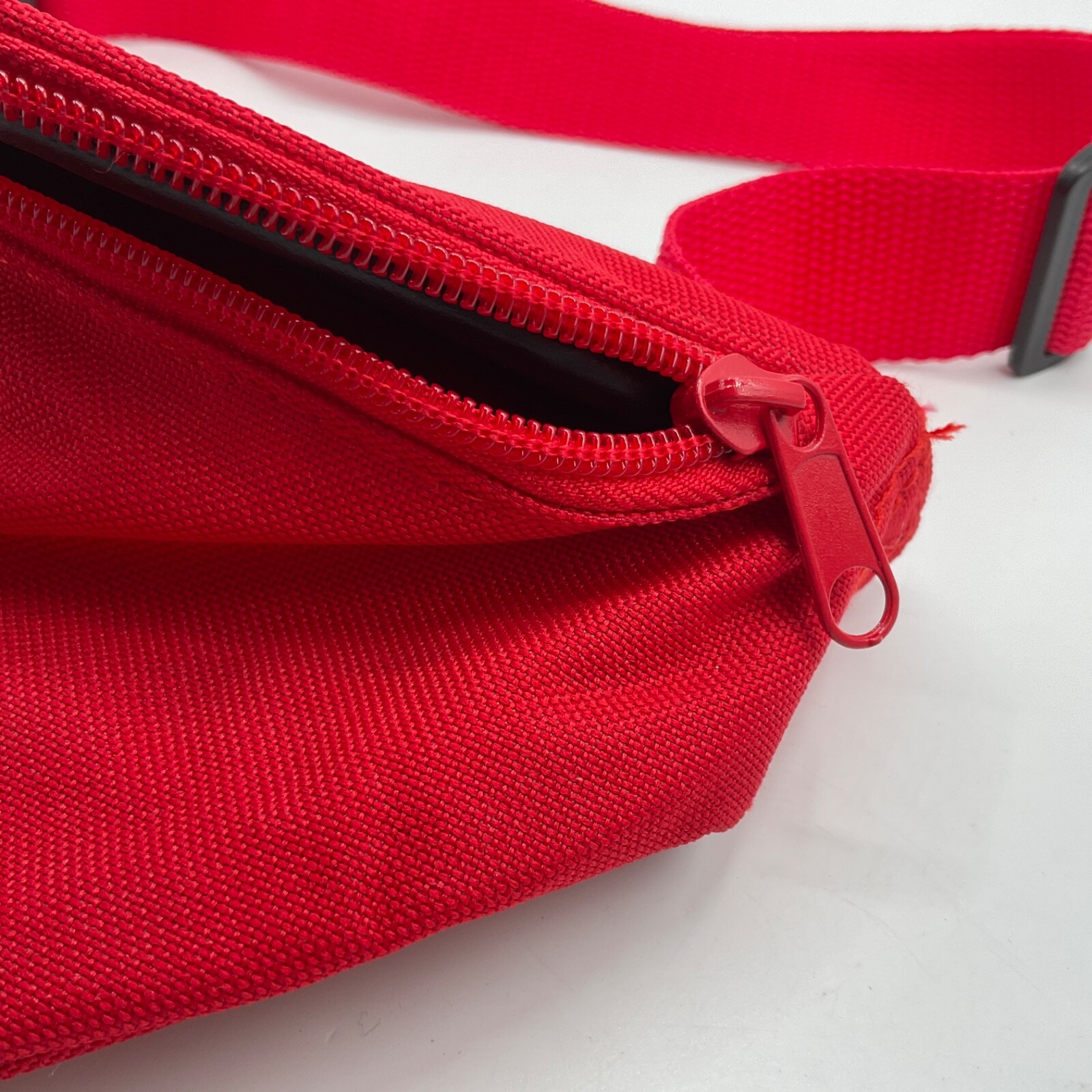 Nintendo Switch Together Tour Red Fanny Pack Adjustable Waist Promotional Zipper