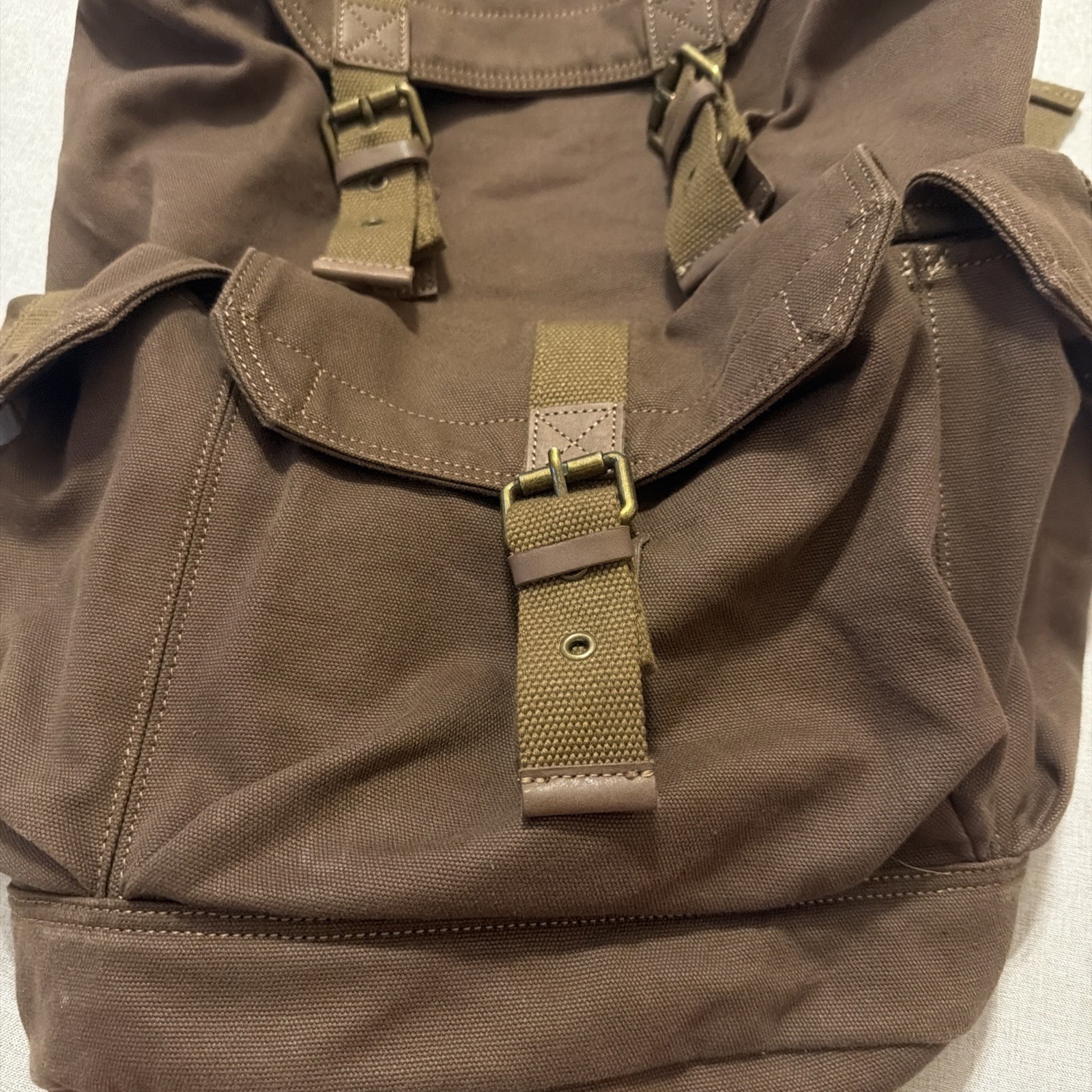 GOOTIUM 21101AMG High-Density Canvas Backpack Rucksack Field Tan