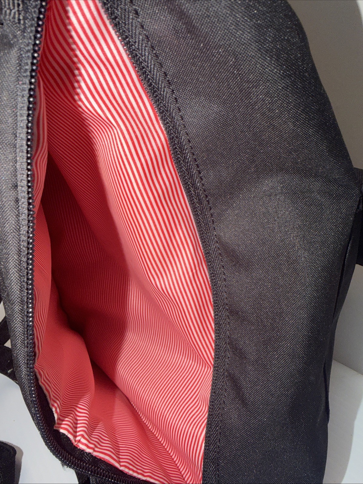 Herschel Backpack – Black w/ Tortoise Straps – Classic Style Magnetic Close