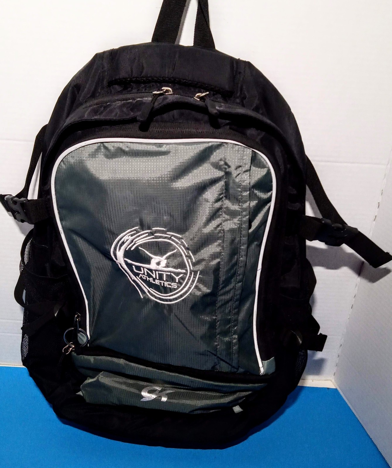 Gym Bag-Back Pack-Unity Athletics-Padded Shoulder Straps-18in-pre-owned