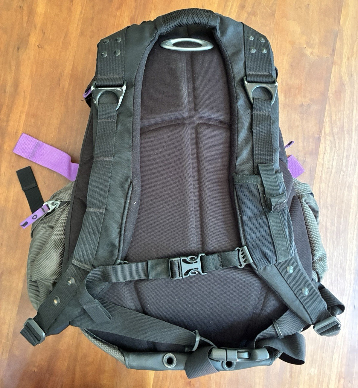 Oakley Icon 3.0 Backpack in Ash Purple Tactical 92075