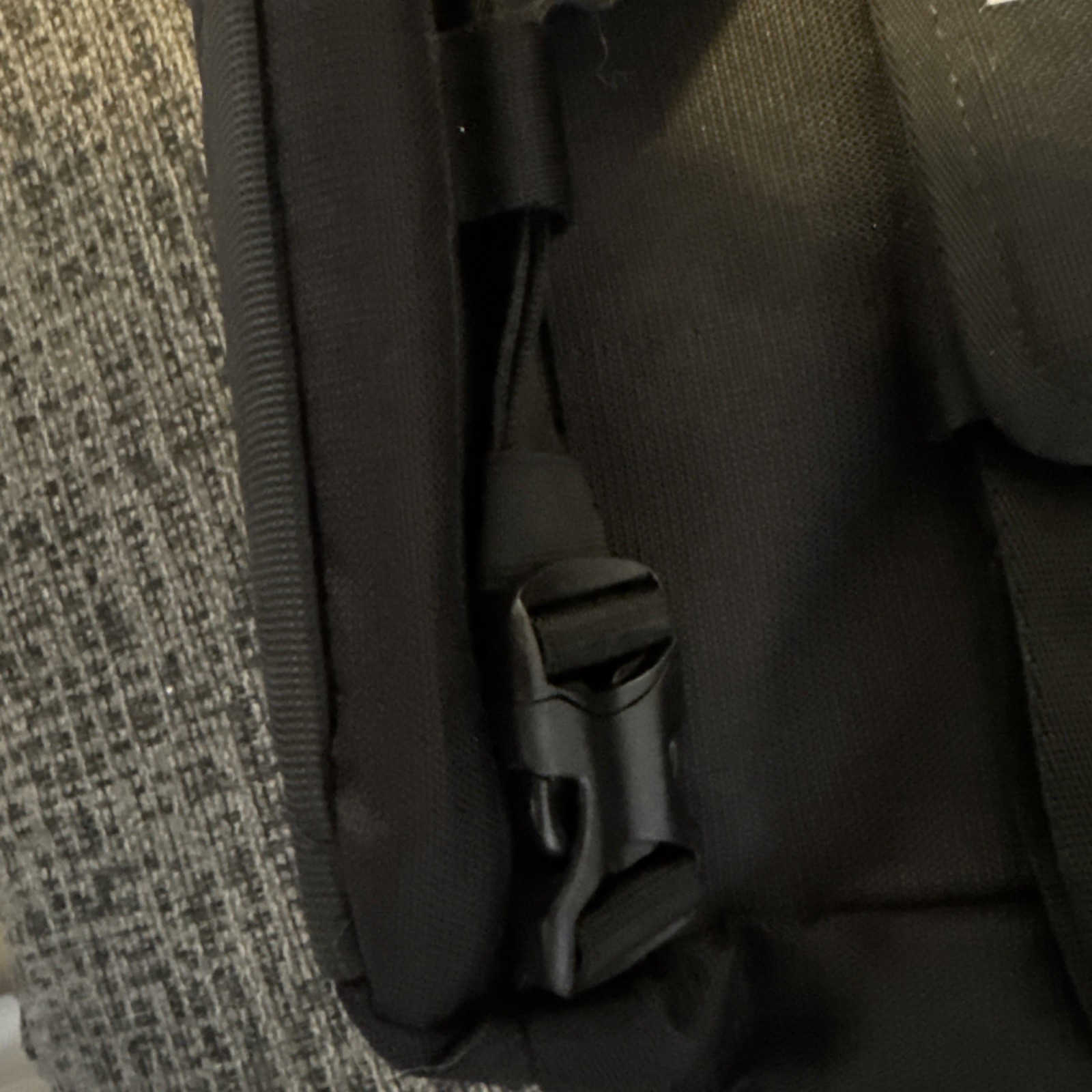 Oakley Tactical Field Gear Black Laptop Shoulder Messenger Carrier Bag 16×12