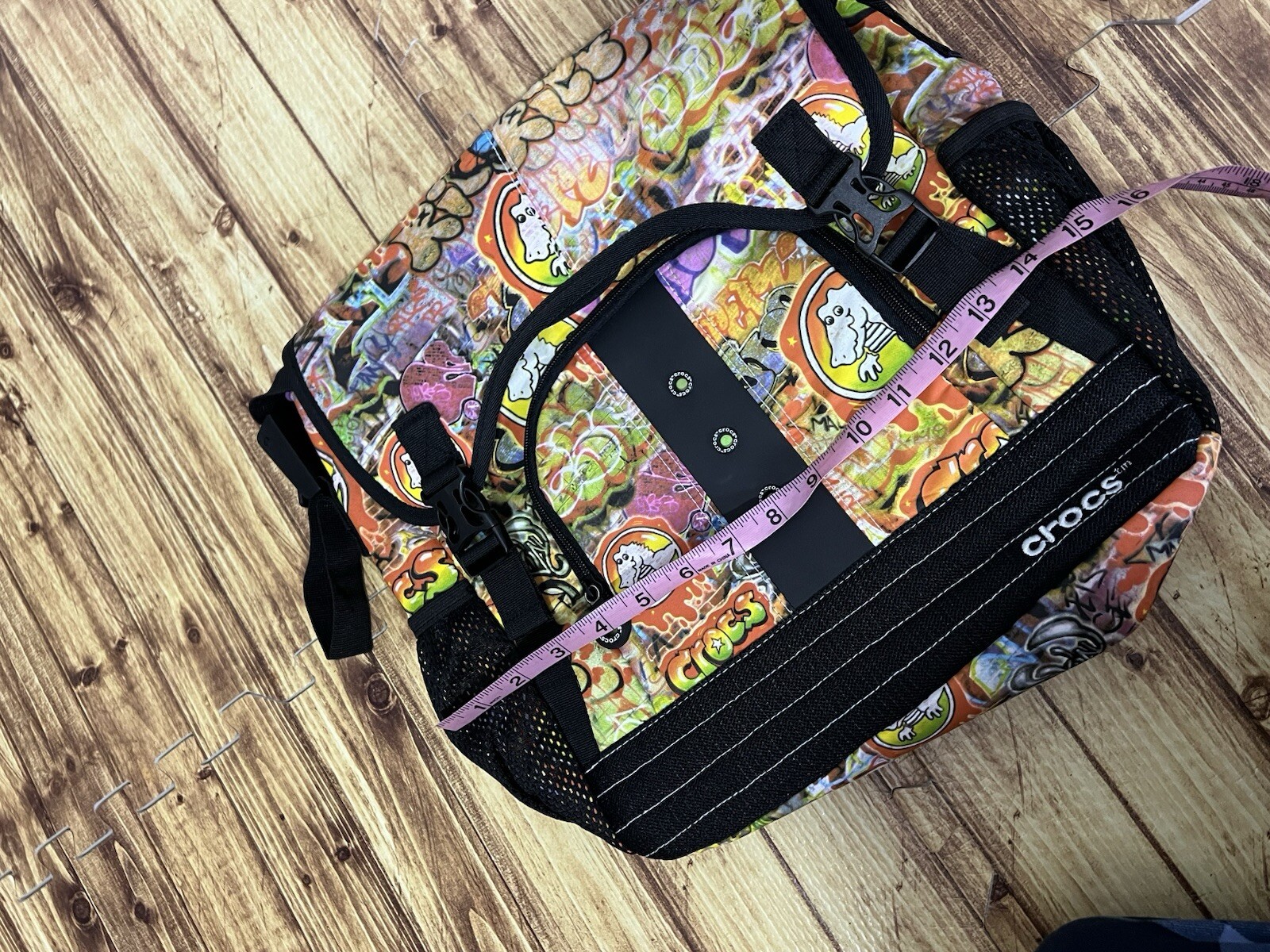 Crocs Graffiti Dinosaur Messenger Bag Adult Lime Green Interior