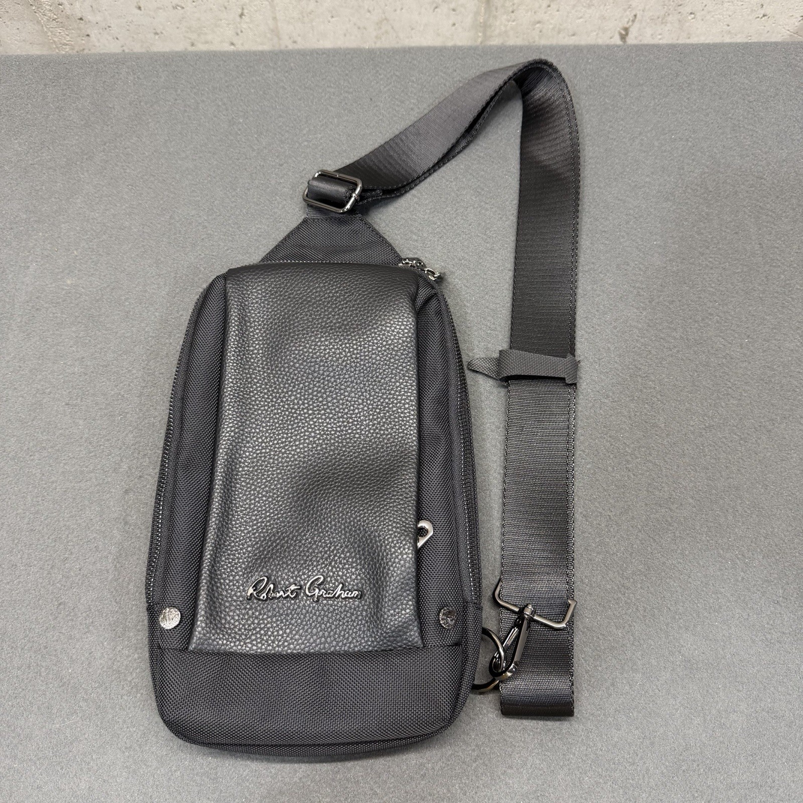 Robert Graham Mixed Media Sling Bag / Crossbody – Black Pebble Small Bag