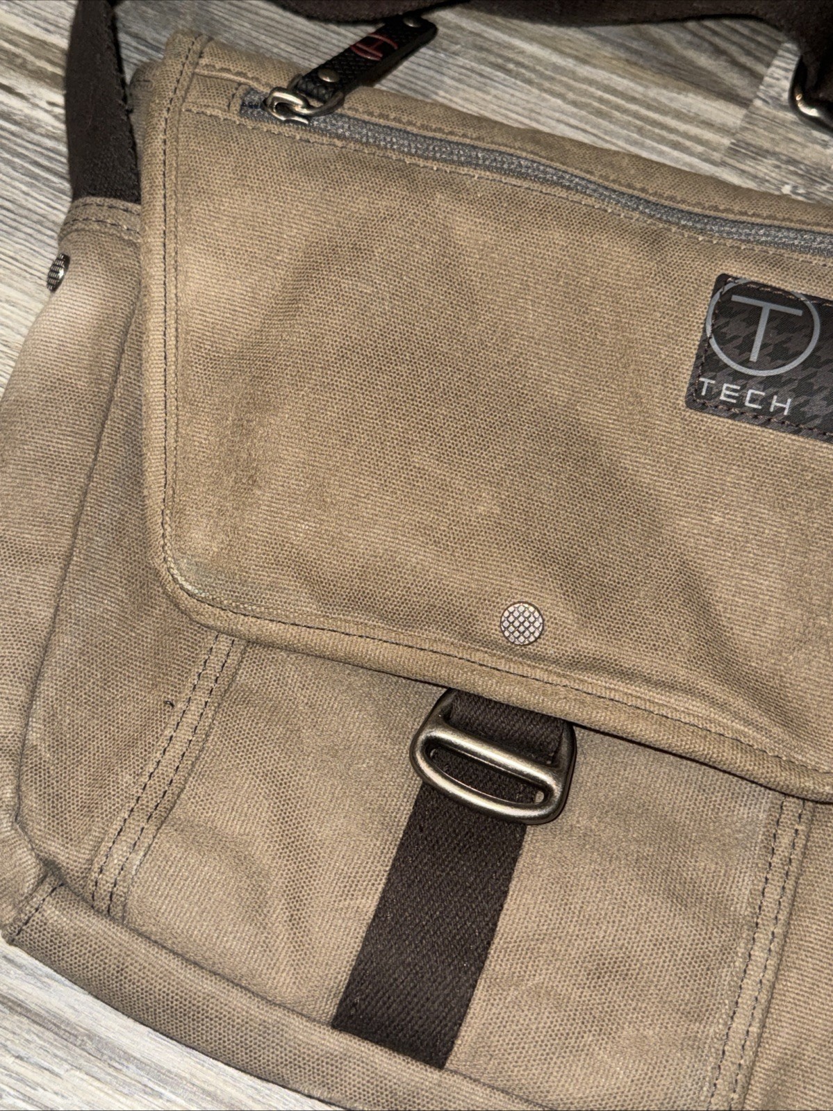 Tumi T-Tech Essential Gear Brown Waxed Cavas Crossbody used GC