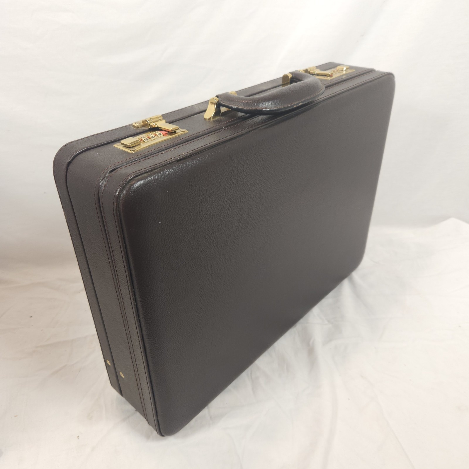 American Tourister Brown Hard-Sided Briefcase Attache Combo Lock Latch Organizer