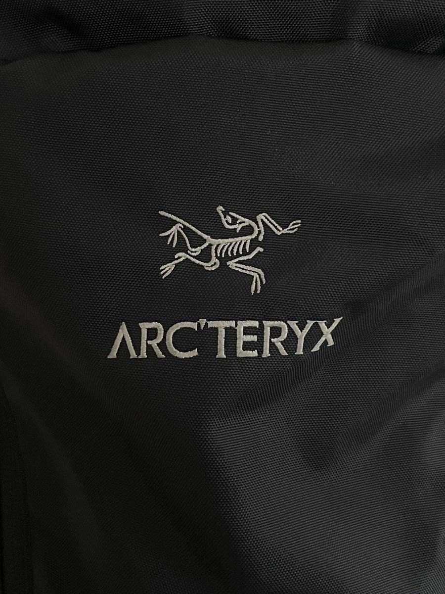 ARC’TERYX MANTIS 26 Backpack 26L Black