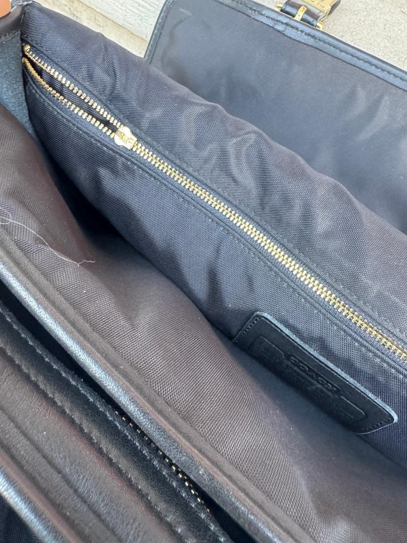 Coach Smooth Leather Black Briefcase Messenger Bag Shoulder Laptop 16x11x5