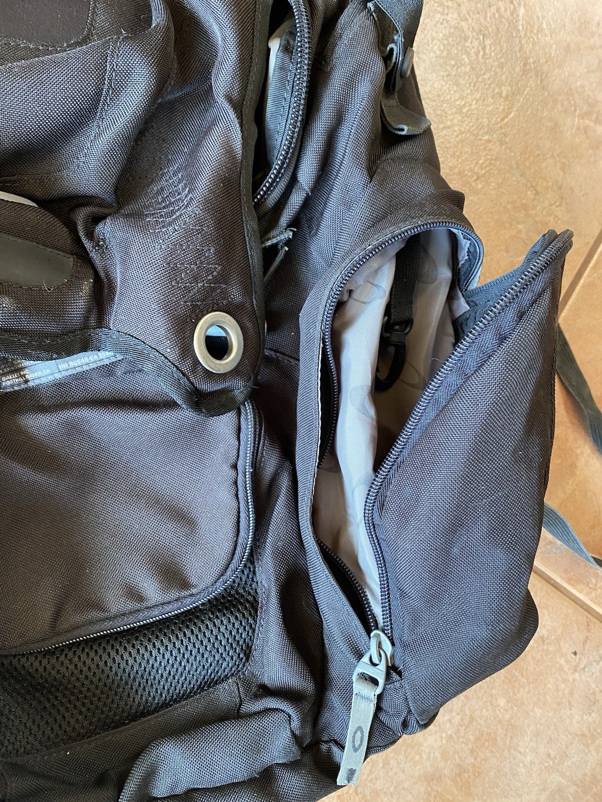 Vintage Oakley Panel Backpack Black “The Book of Eli” Tactical Bag Y2K