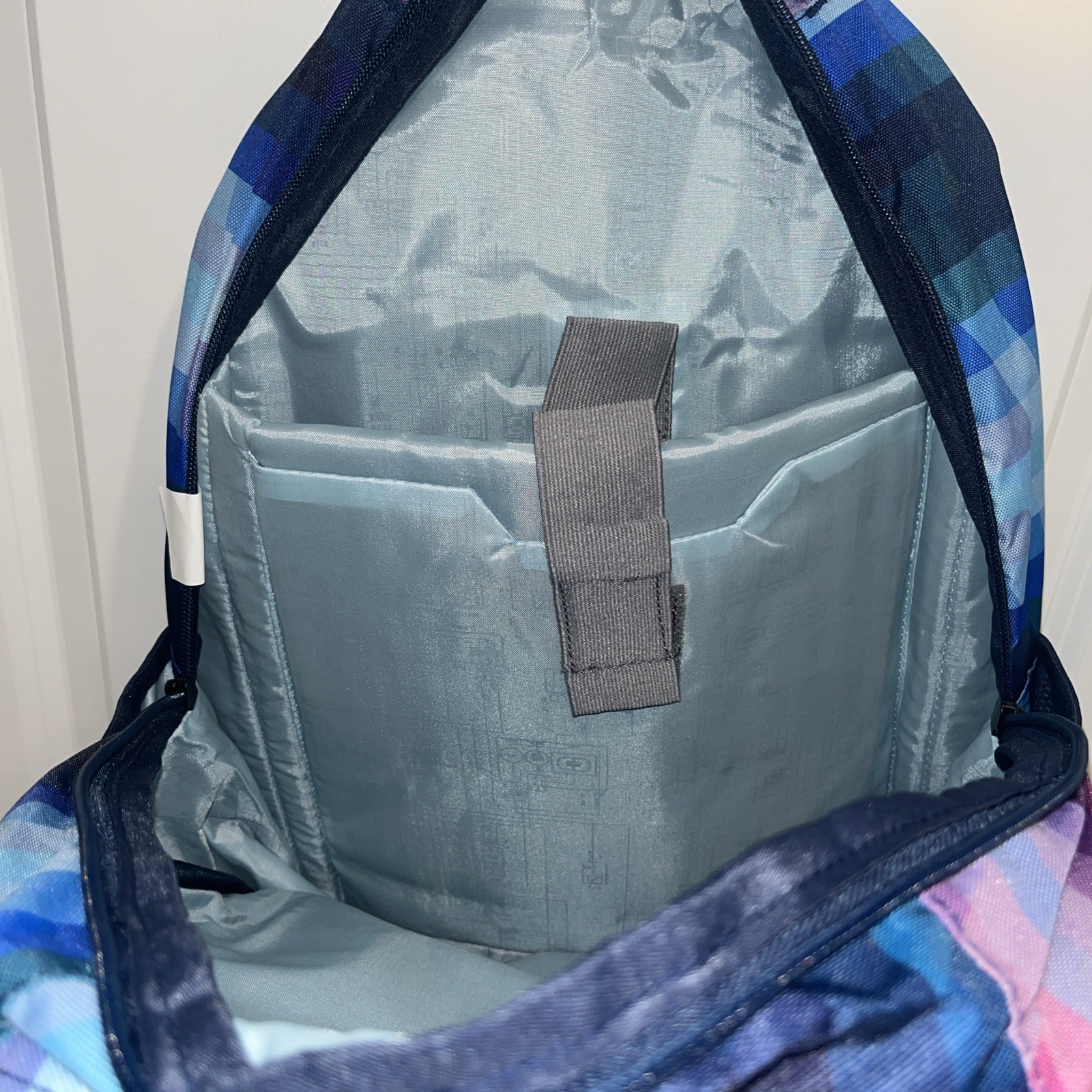 NWT OGIO Breaker Kaleidoscope Backpack Laptop Sleeve Geometric Blue Purple Pink