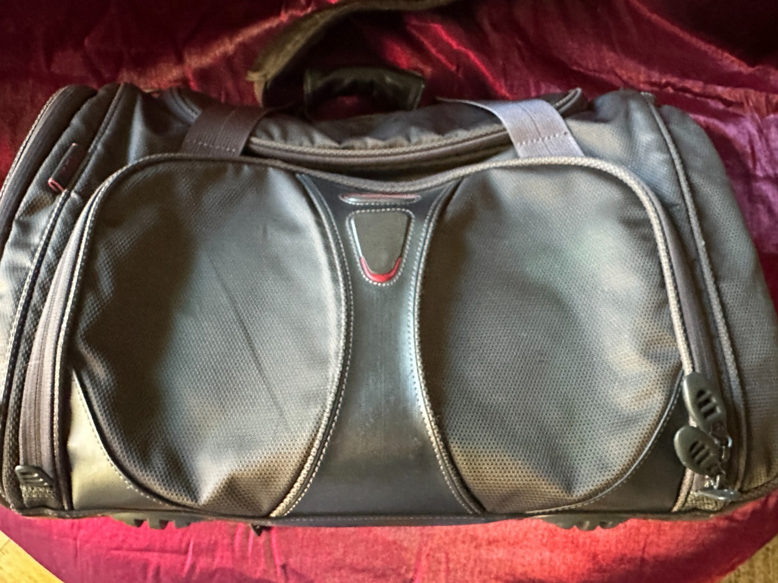TUMI Tech Carry On Overnight Duffle Bag w/ Shoulder Strap #5525GRH Gray Black