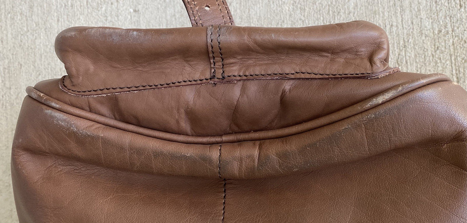 Buffalo Jackson Trading Company – Leather Duffle Bag – Used
