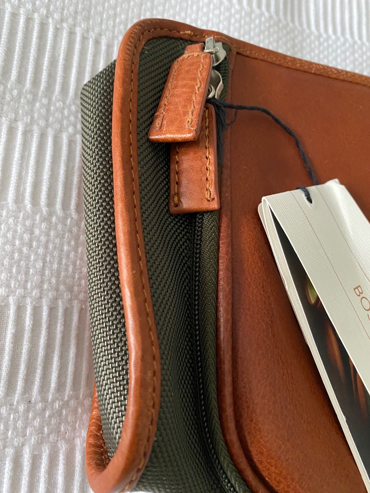 New Bosca Correspondent Small Kit Toiletry Bag Chestnut Leather Olive NWT