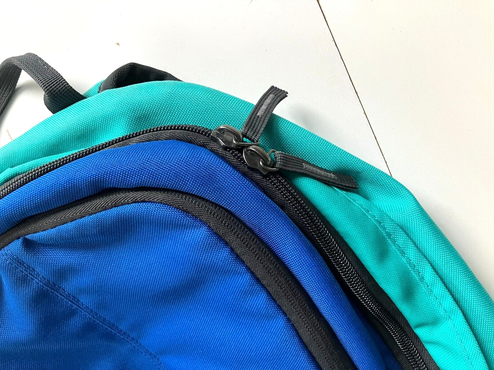 NIKE Blue/Green ATHLETIC BACKPACK Swoosh Travel Hike School Track Gym Gear Bag