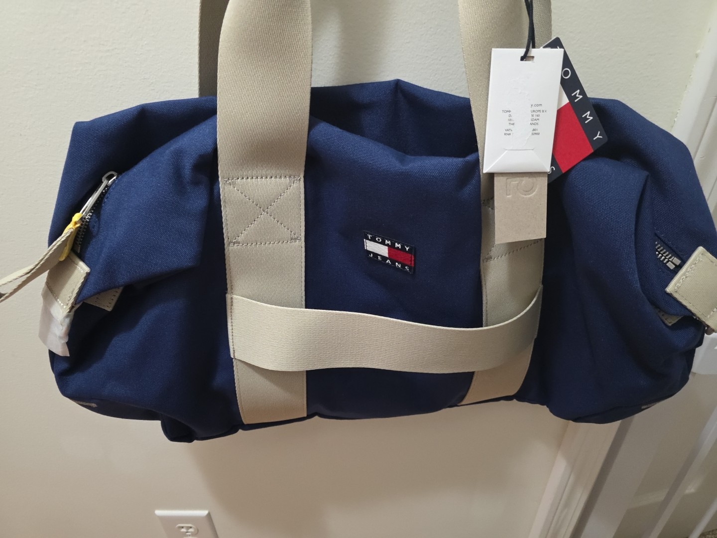 Tommy Jeans Retro Cool Duffle Bag, New