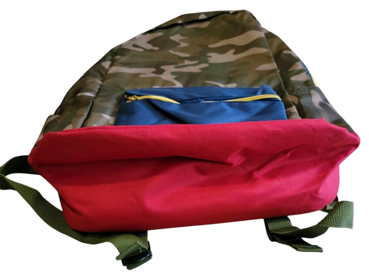 NWT Bubba Gump Shrimp Co. Camouflage Backpack 100% Polyester
