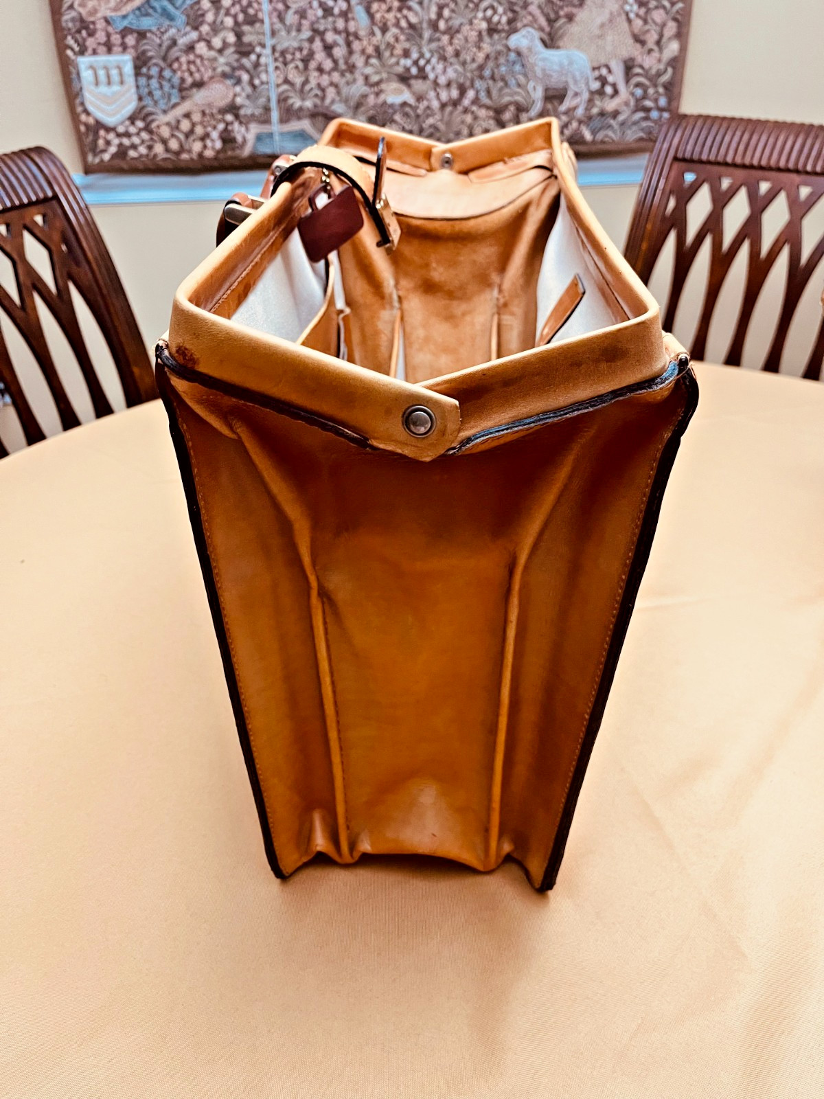 SCHLESINGER BROTHERS Tan Heavy Leather Briefcase / Lawyer Bag – Made in USA