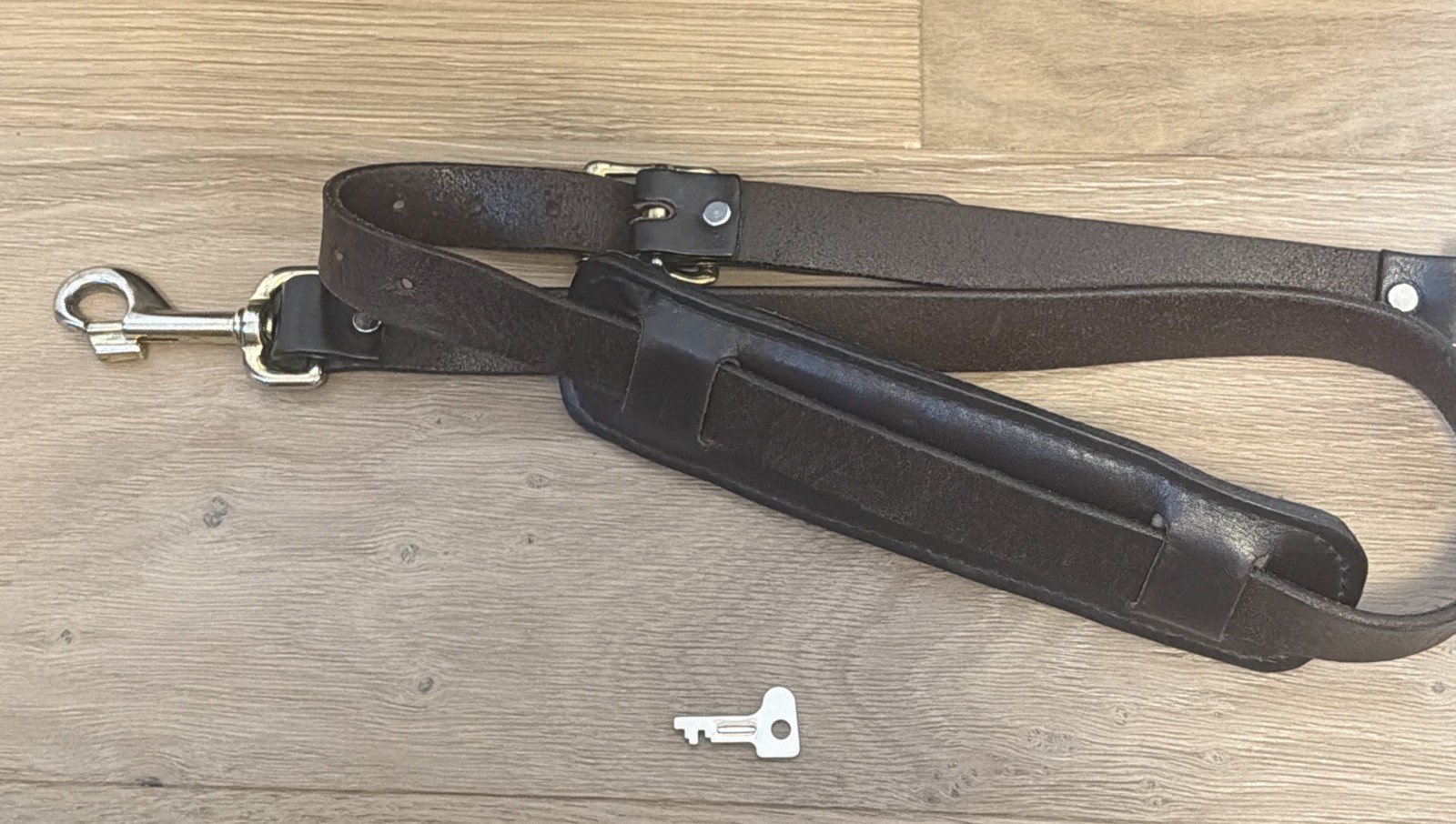 Filson Bridle Leather Field Satchel | Style 252 | Lock with Key | Made in USA