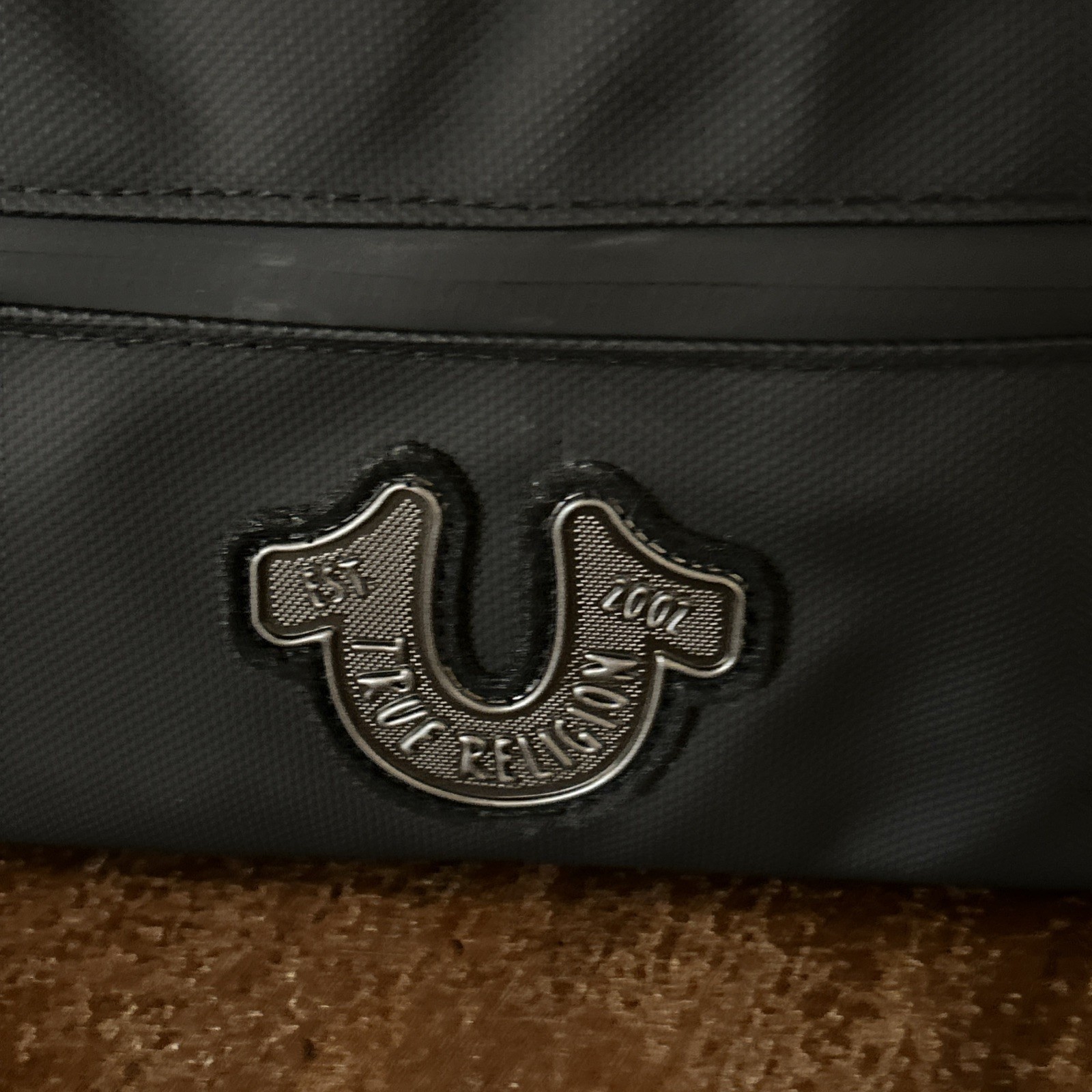 True Religion Men’s Toiletry Bag Black With Horseshoe Logo, 2 Travel Bottles NWT