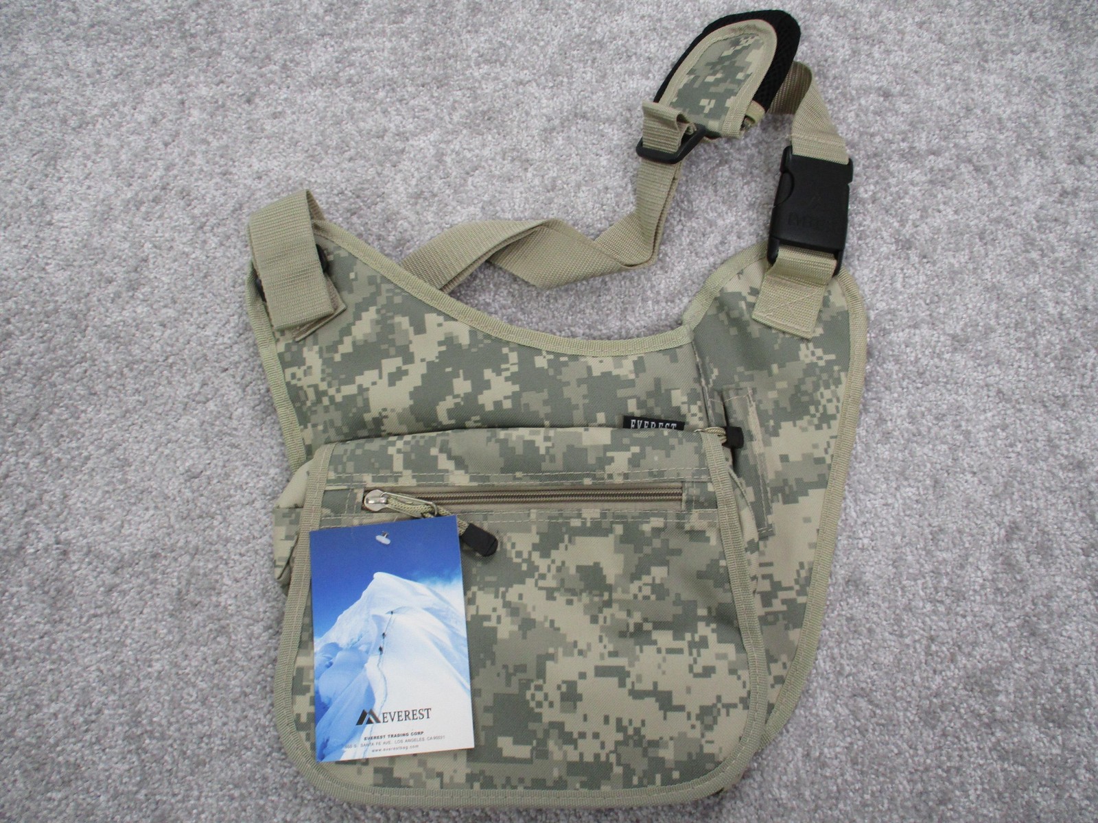 Everest Sling Bag One Size Green Digital Camo Messenger Crossbody Shoulder 600D