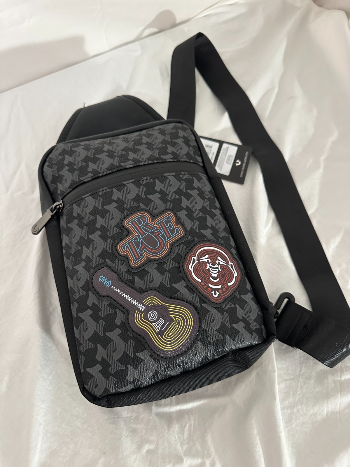 True Religion Sling Crossbody Bag Black Grey Patch – NEW WITH TAGS
