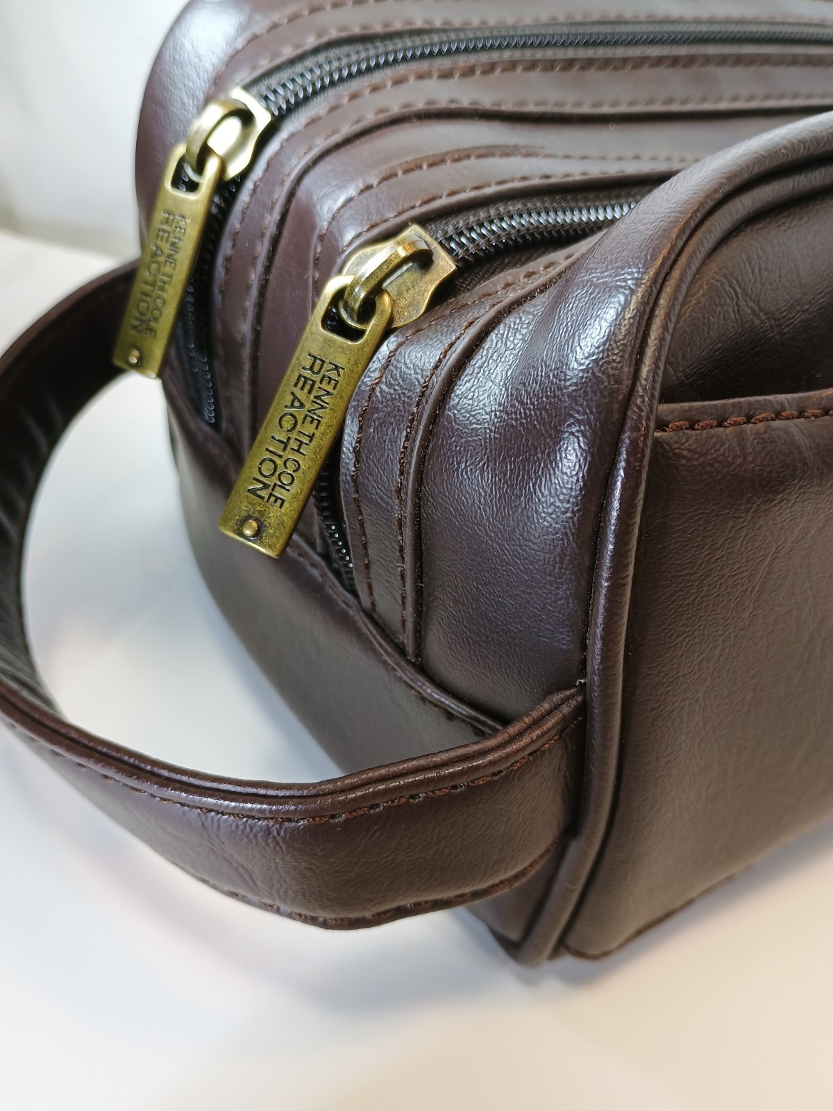 Kenneth Cole Reaction Case Travel Bag Brown NEW 559781N