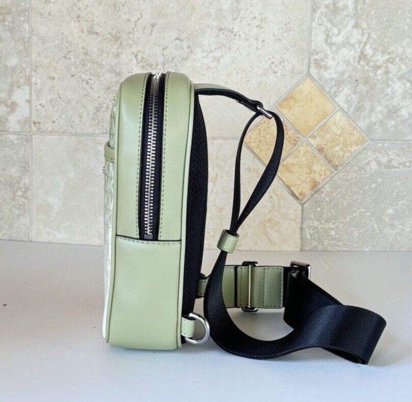 MICHAEL KORS UNISEX COOPER MEDIUM OMBRE SLING PACK CROSSBODY BAG MK LIGHT SAGE