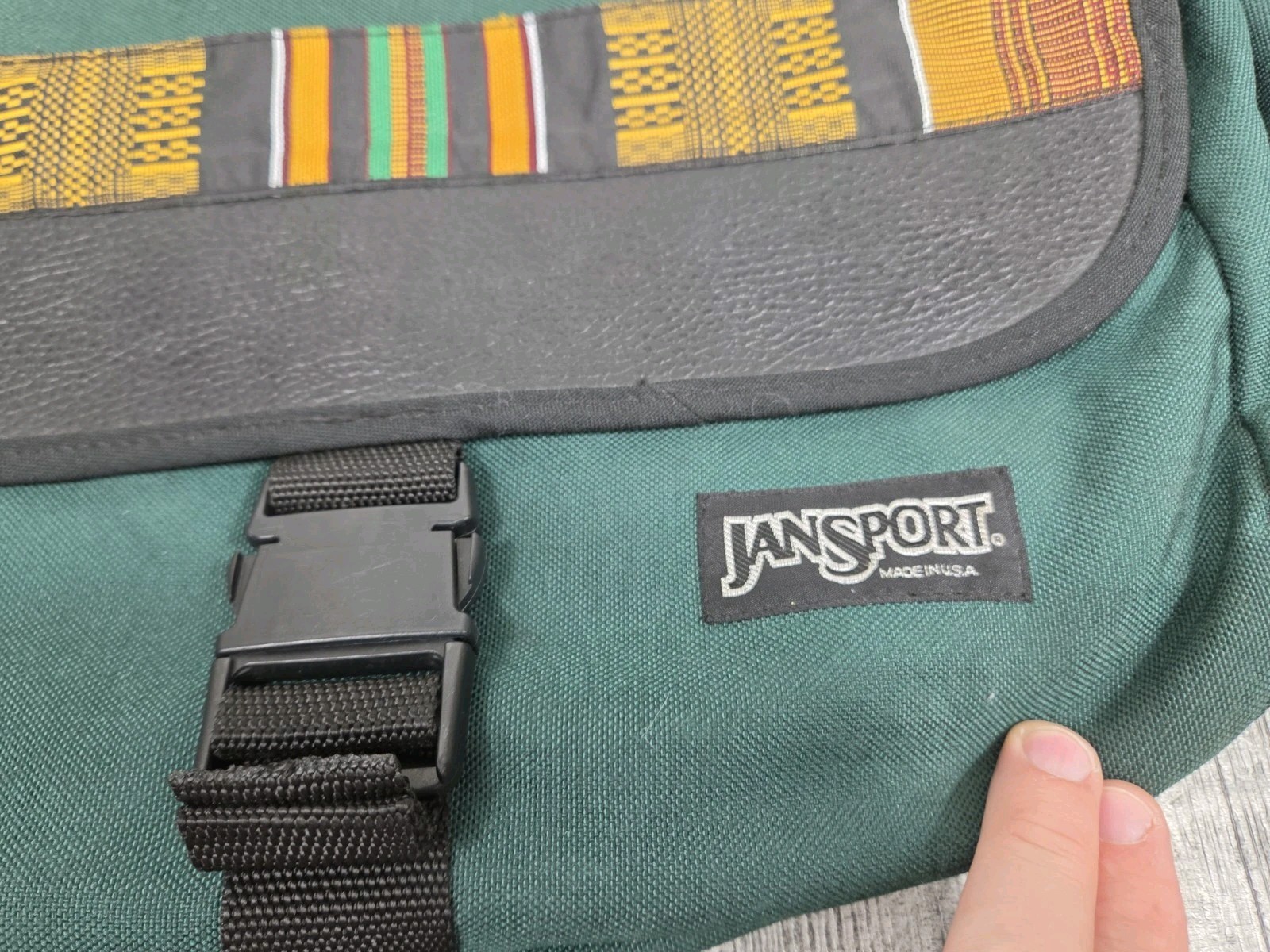 Vtg Jansport Messenger Laptop Bag Shoulder Strap Green w/Design Made In USA Y2K