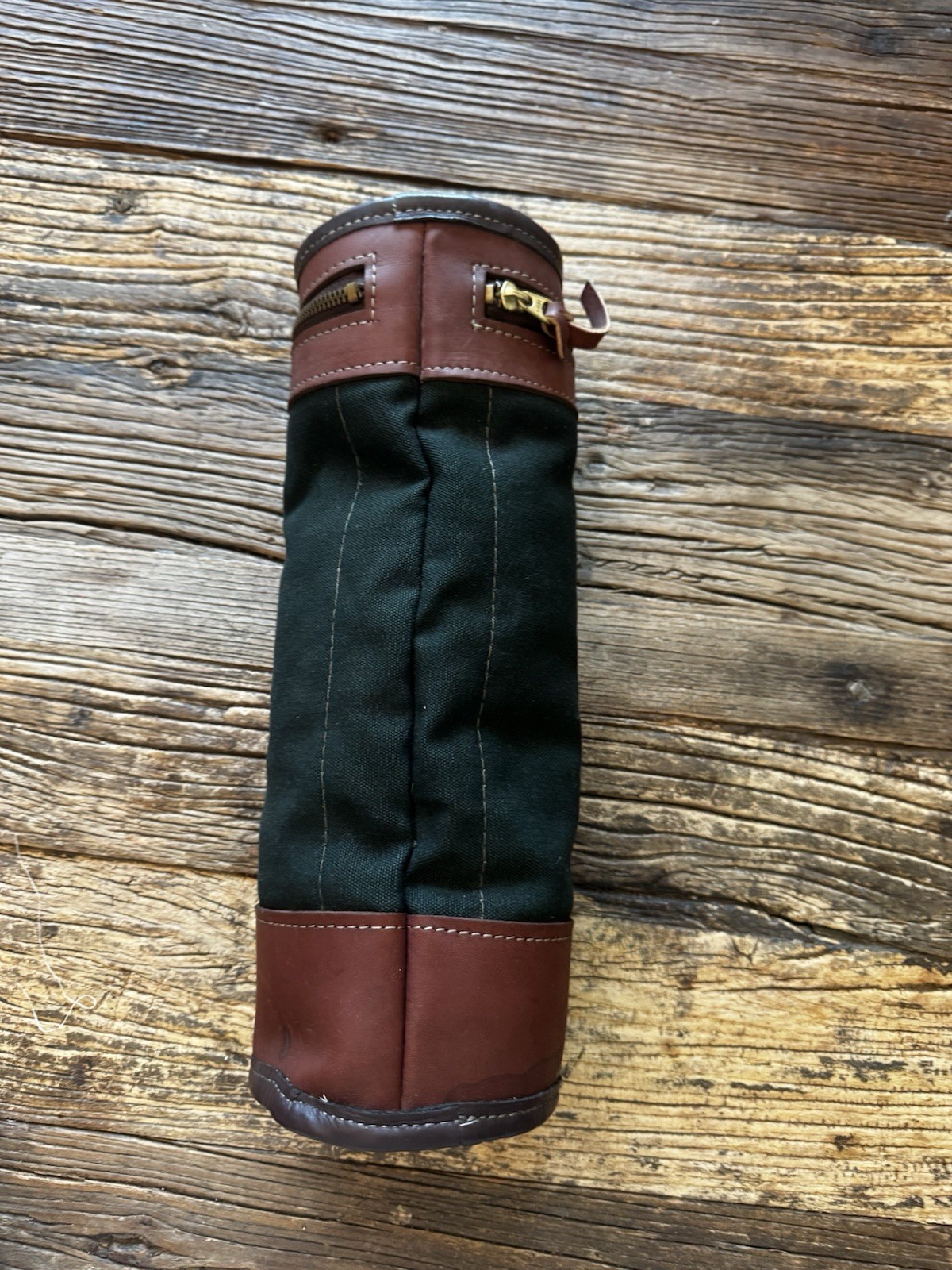 Orvis Battenkill Shearling Lined Leather Green Canvas WineBottle Travel Holder