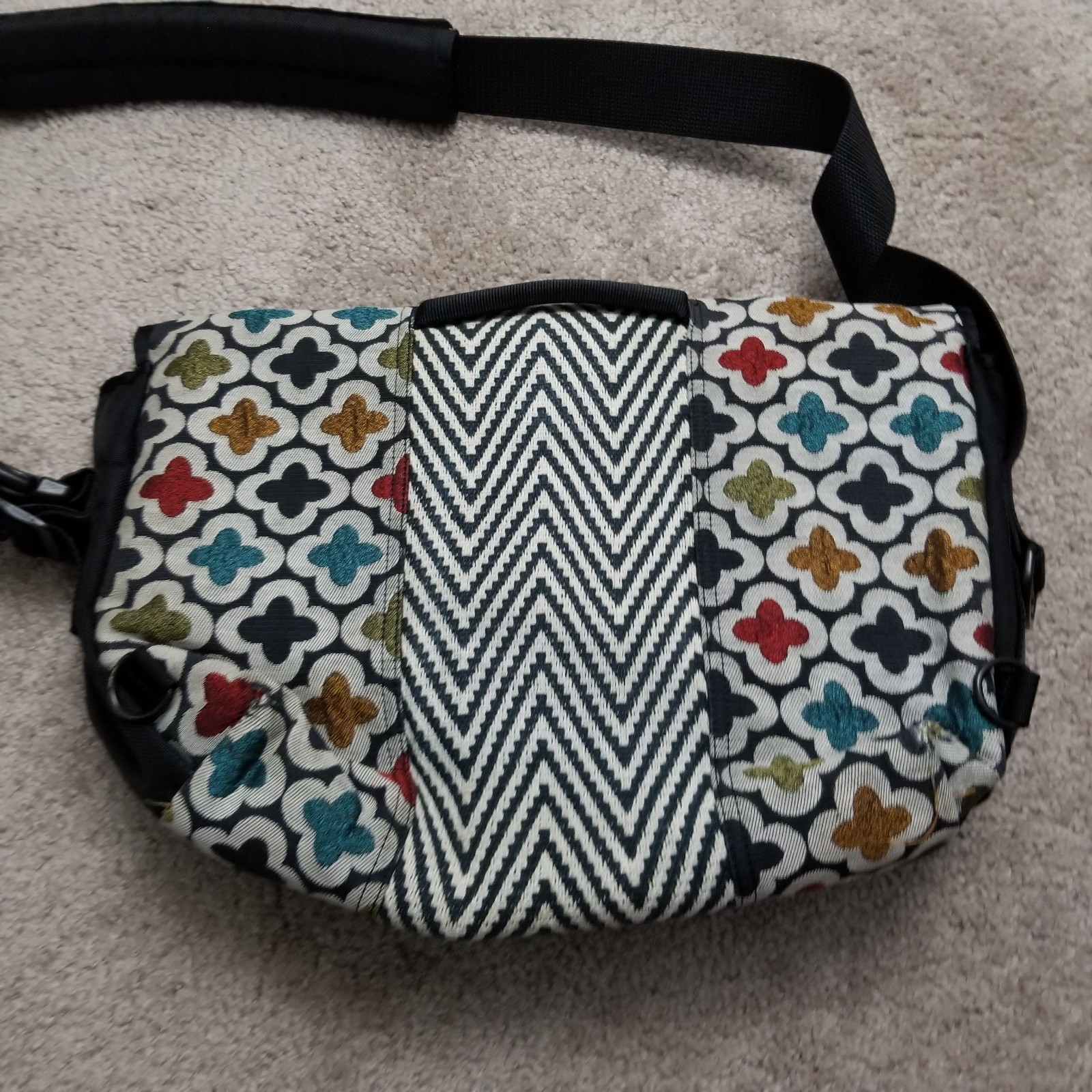 Timbuk2 Messenger Bag Black Multicolor Floral Flowers Shoulder Crossbody VTG Y2K
