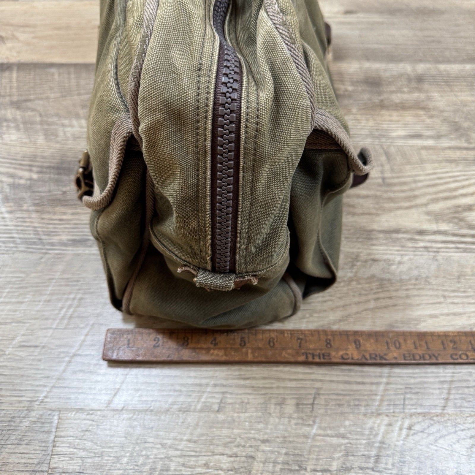 Duluth Trading Co. Computer Messenger Briefcase Bag No Strap