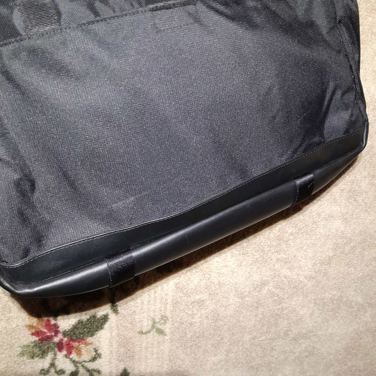 Nike X sportswear Eugene premium Black Messenger Bag With Strap READ DESCRIPTION