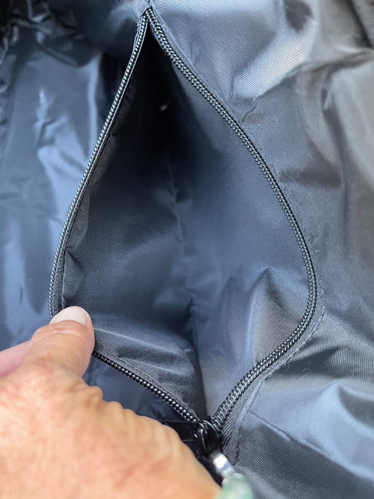 Duchamp London Duffle Bag With Strap & USB Cable in Black-$240