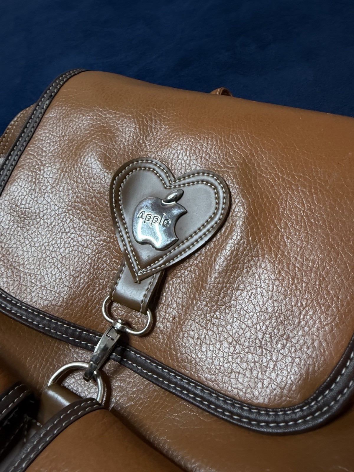 Vtg Y2K Apple Brown Leather Backpack Bag (Heart Logo) SEE PHOTOS!