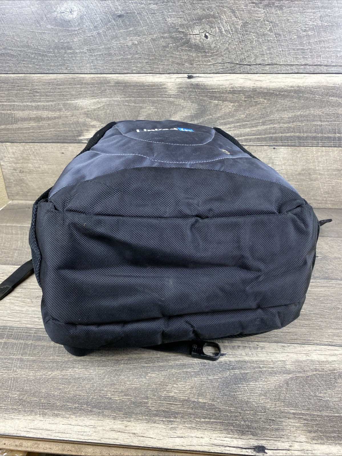 SWISSGEAR AIRFLOW BLACK & GRAY SCHOOL TRAVEL BACKPACK BAG