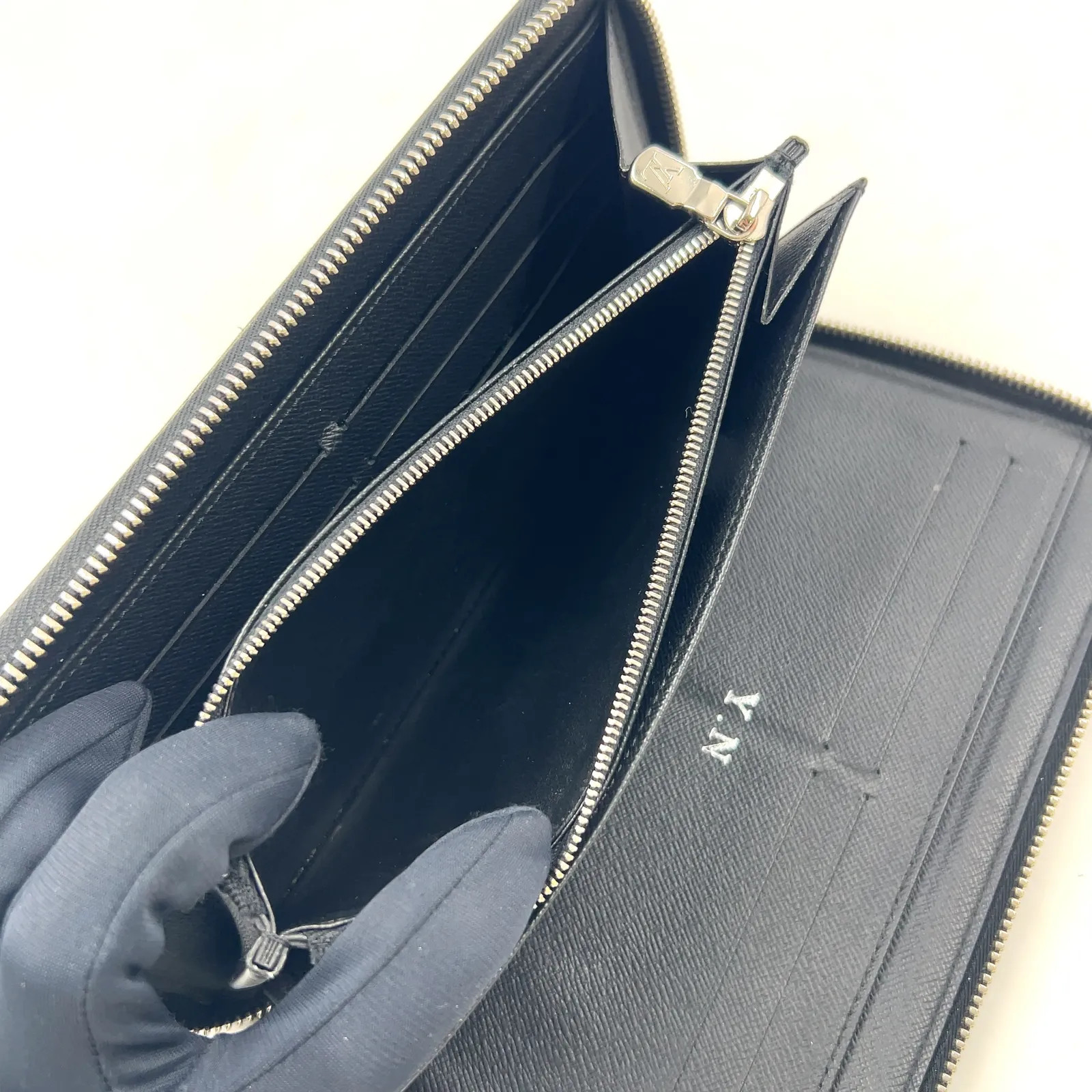 Louis Vuitton N60111 Damier Graphite Zippy Organizer NM Long Wallet Hot Stamped